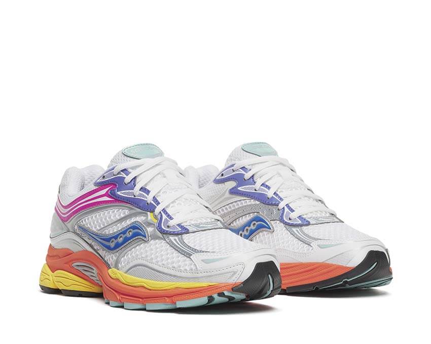 Saucony ProGrid Omni 9
