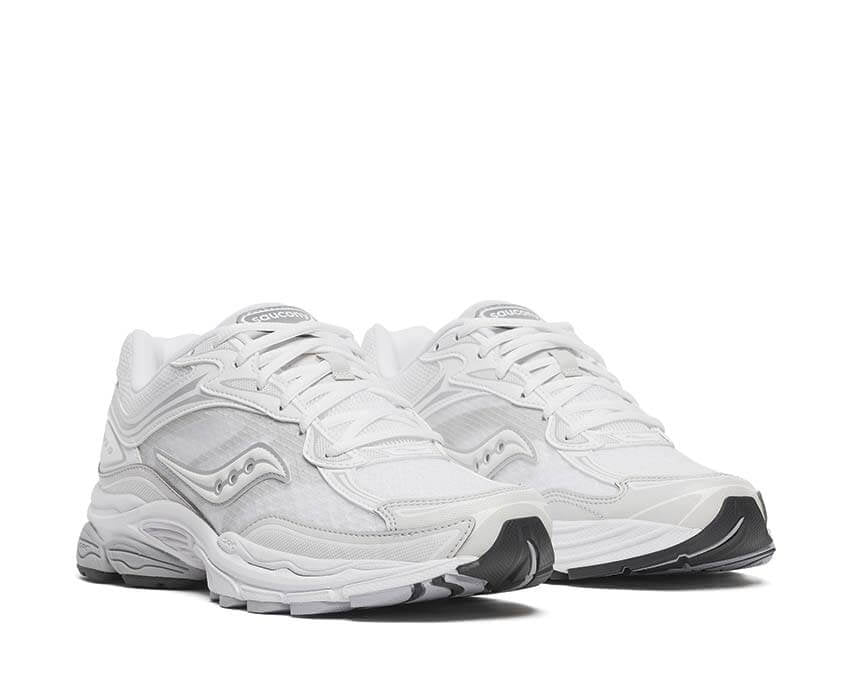Saucony ProGrid Omni 9